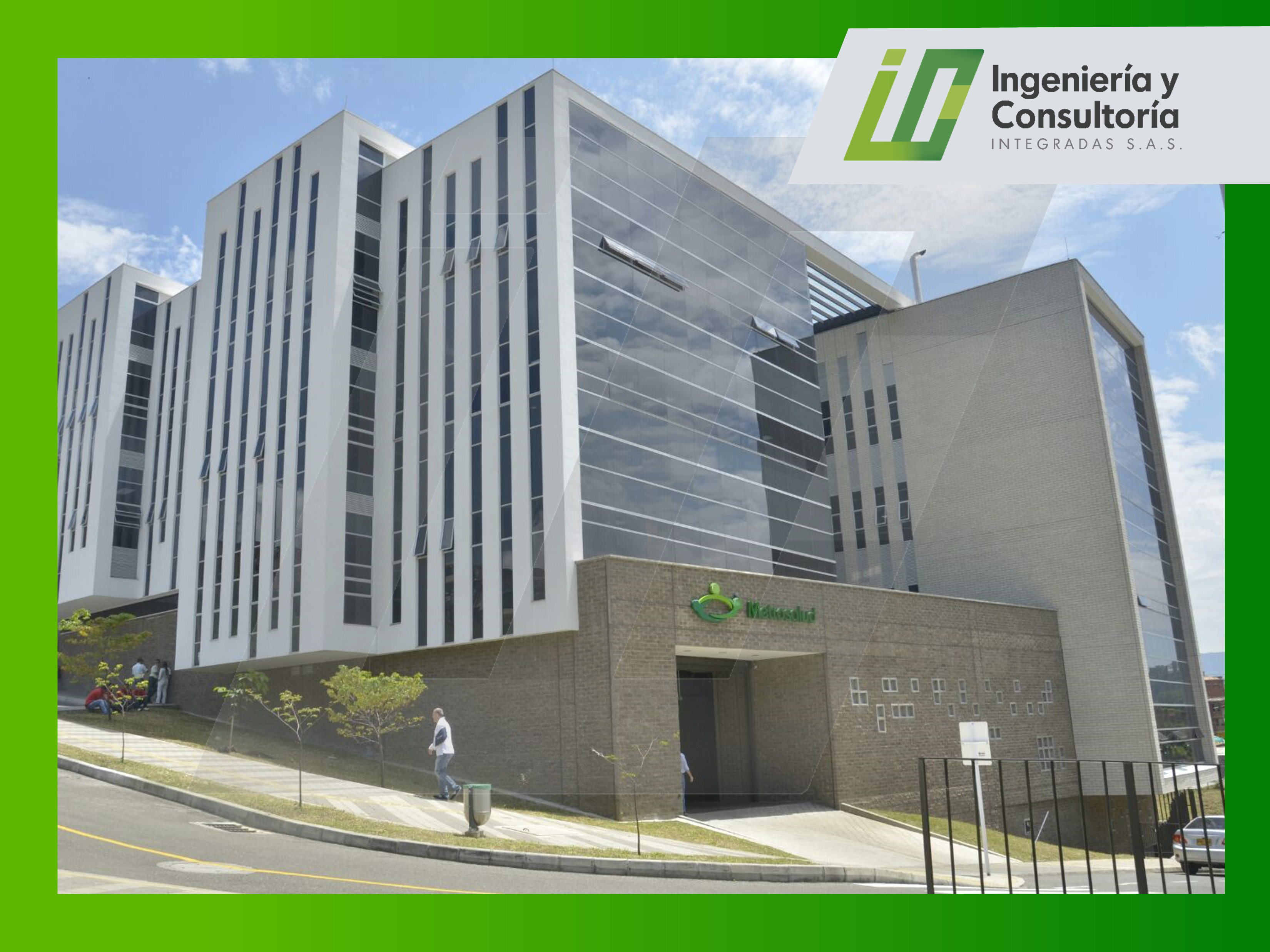 Diseño en estructura en sistema liviano en el hospital San Cristobal, uso institucional.